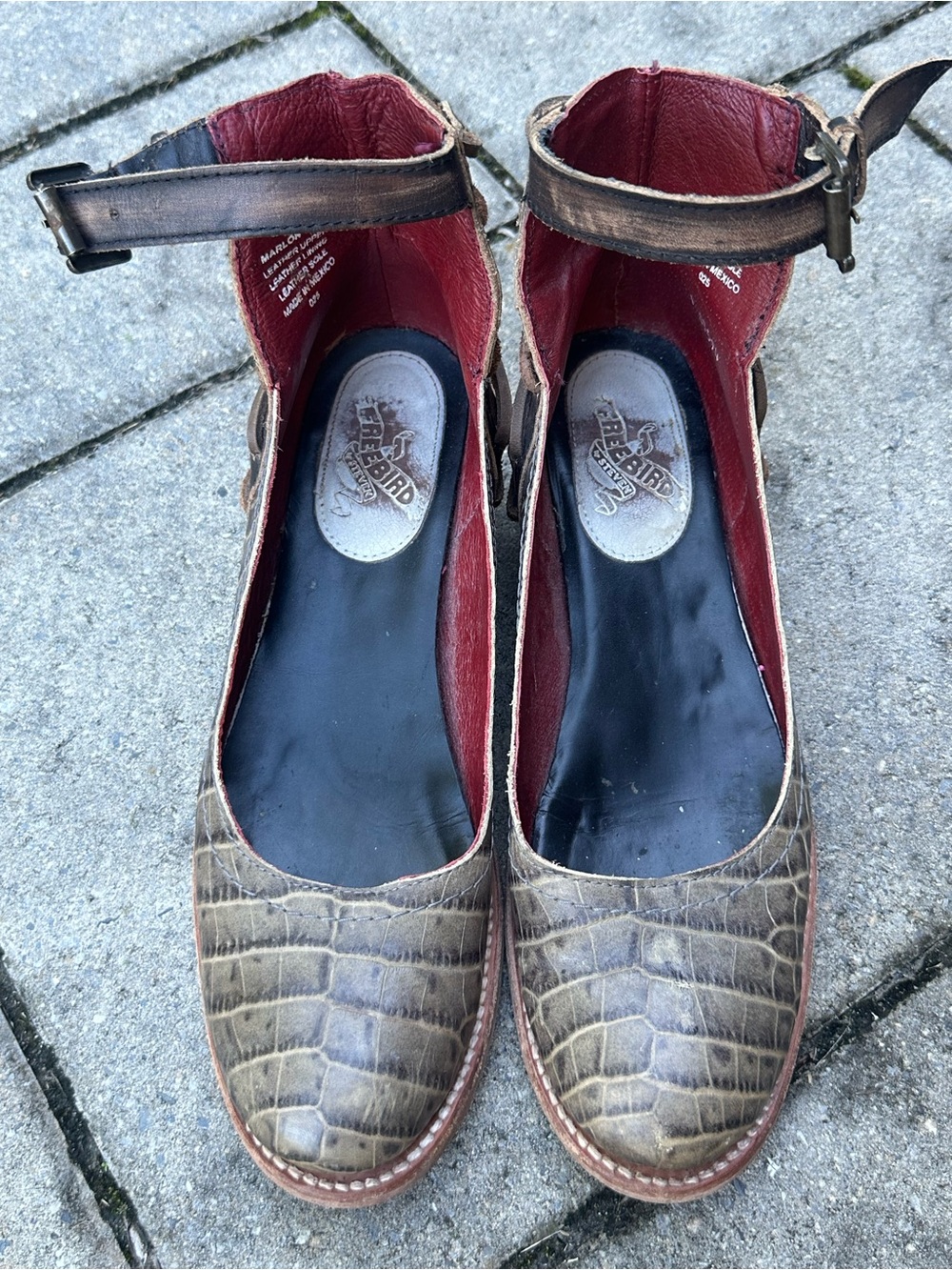Freebird Marlon in Stone Croc - Picture 7 of 8